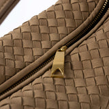 Praktická crossbody kabelka se zipem