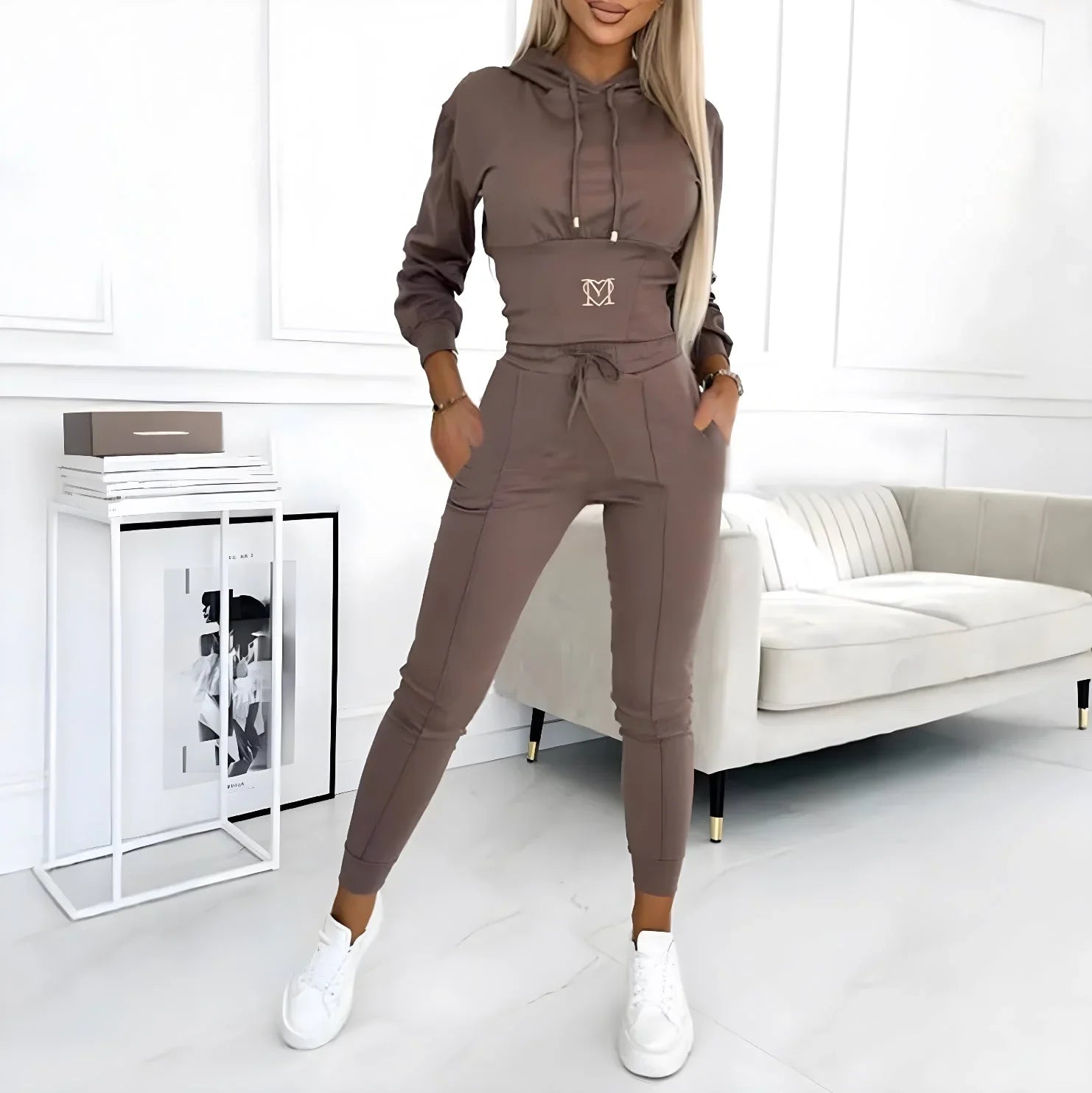 Livia – Sportovní elegantní a pohodlný set