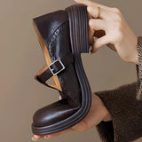 Giulia – Vintage Boty s Brogue Designem a Přezkou