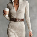 Emma – Pletené šaty s vysokým středním límcem a páskem